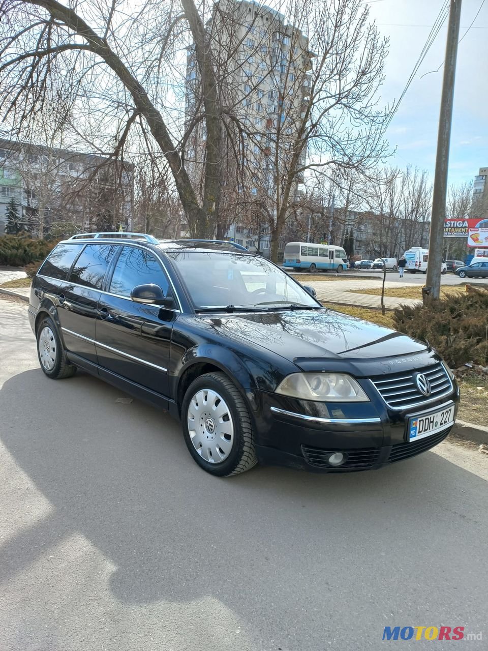 2005' Volkswagen Passat photo #1