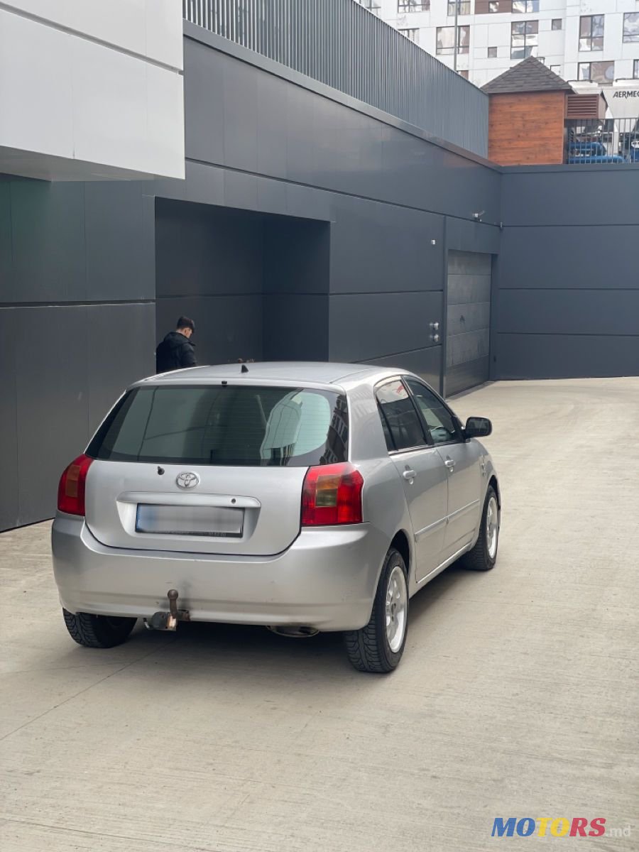 2005' Toyota Corolla photo #5