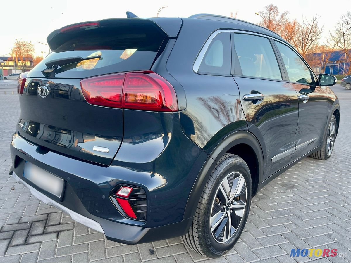 2021' Kia Niro photo #4