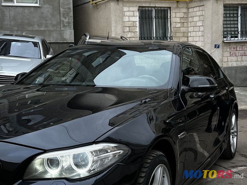 2016' BMW 5 Series photo #2