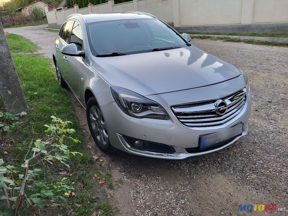 2016' Opel Insignia photo #4