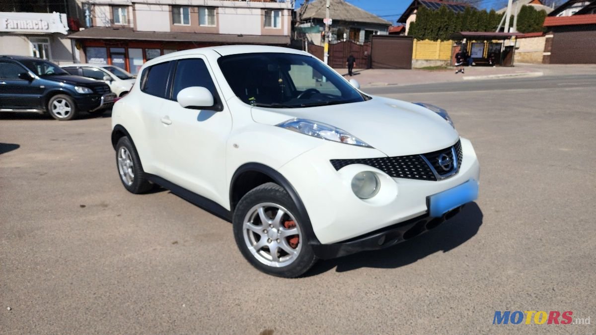 2012' Nissan Juke photo #2