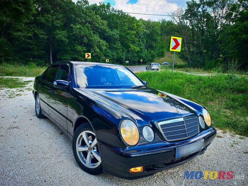 2000' Mercedes-Benz E Класс photo #3