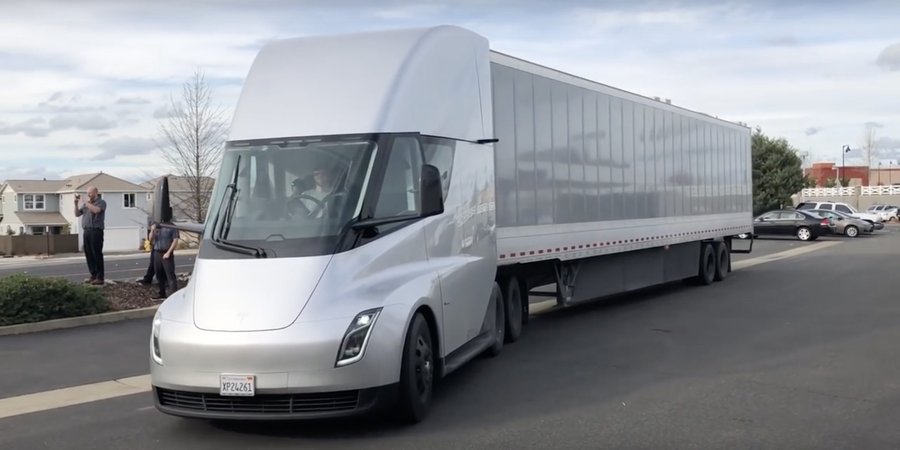 Tesla Semi receives order of 30 more electric trucks from Walmart