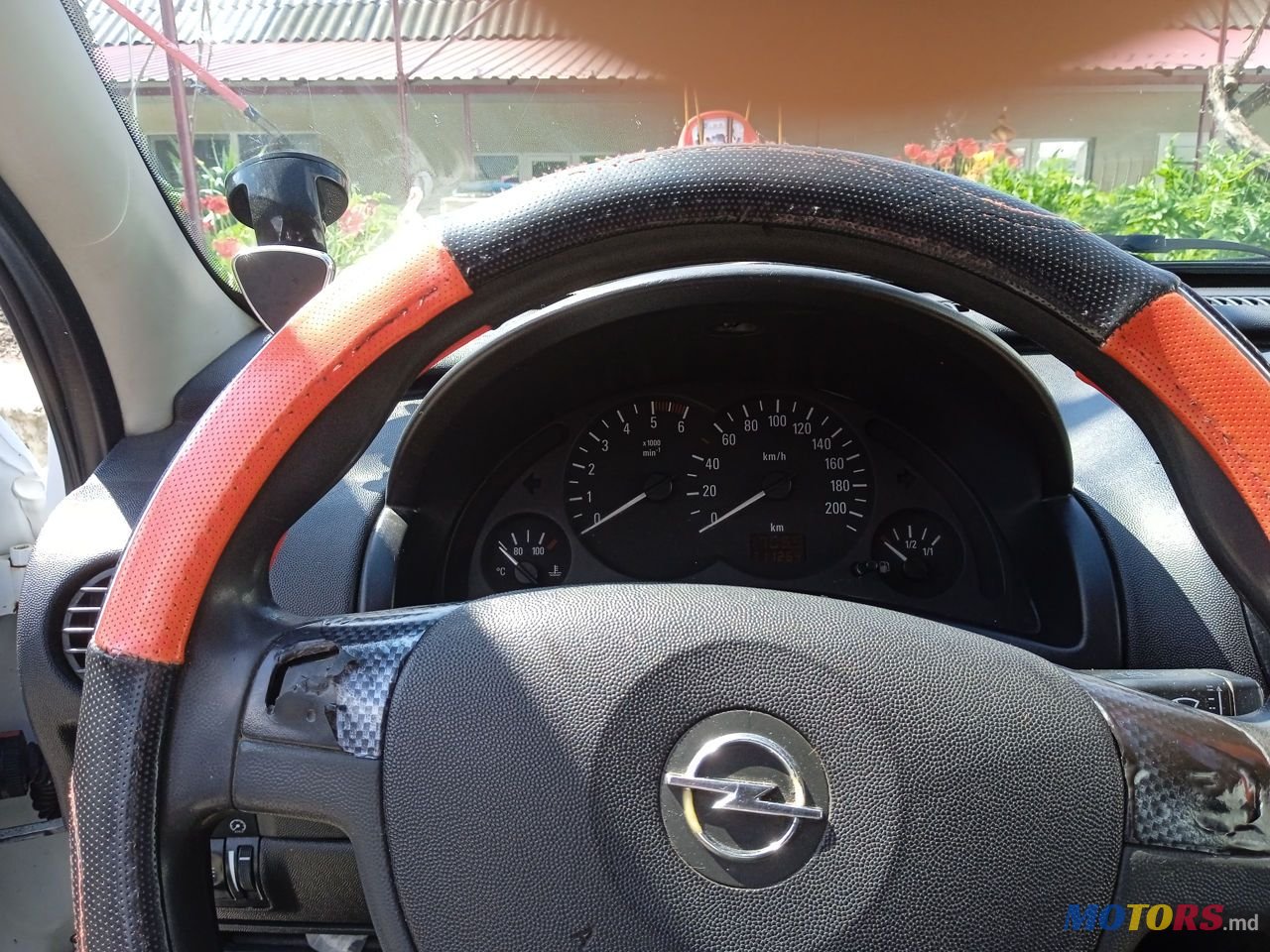 2005' Opel Corsa photo #1