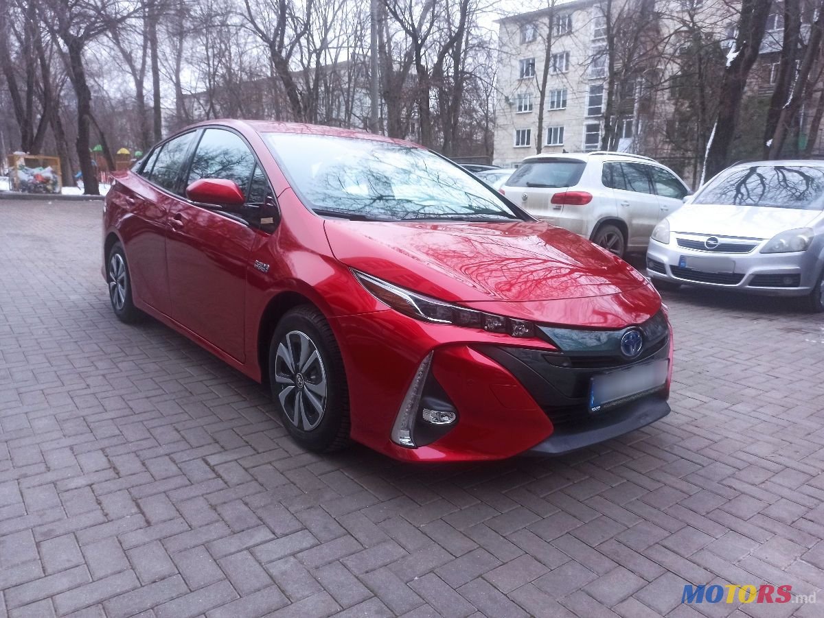 2019' Toyota Prius photo #1