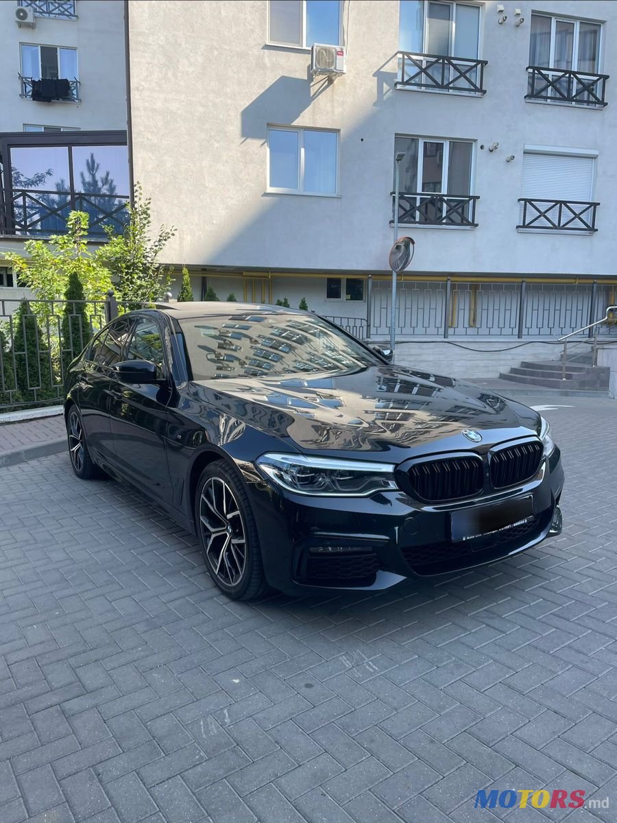 2019' BMW 5 Series photo #2