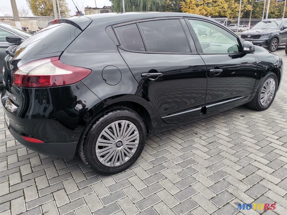 2015' Renault Megane photo #4