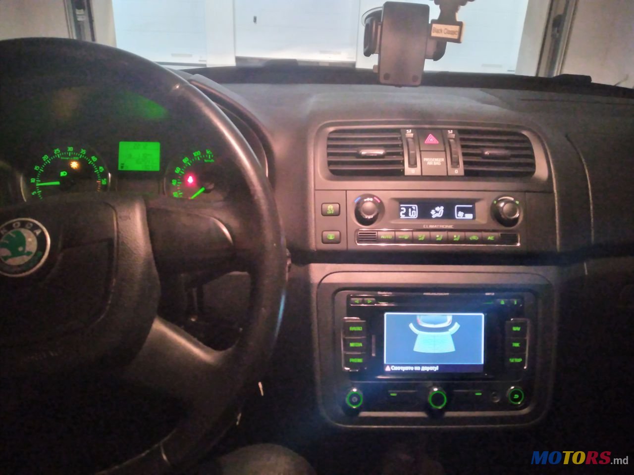 2012' Skoda Fabia photo #2