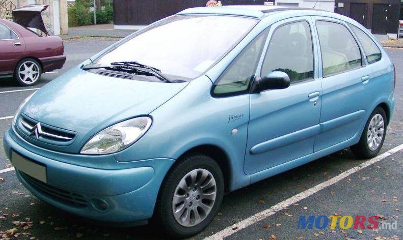 2002' Citroen Xsara Picasso photo #1