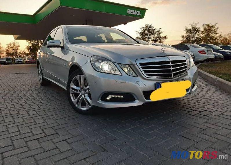 2010' Mercedes-Benz E photo #1