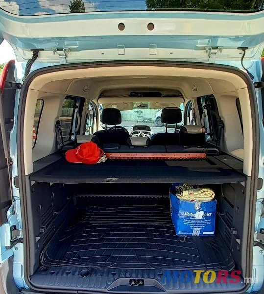 2011' Renault Kangoo photo #4