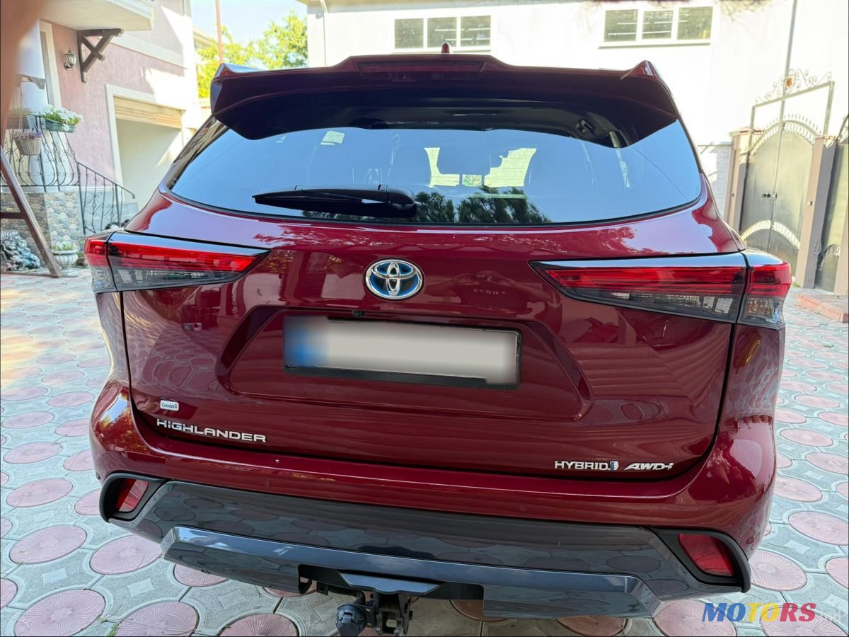 2022' Toyota Highlander photo #6