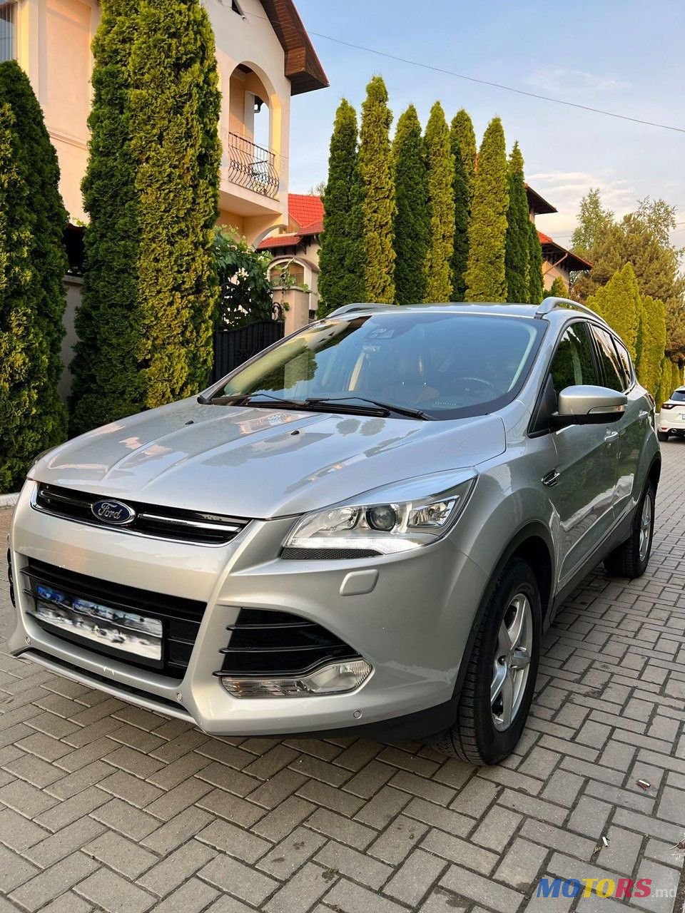 2013' Ford Kuga photo #1