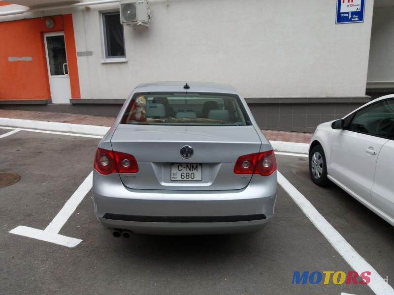 2007' Volkswagen Jetta photo #2