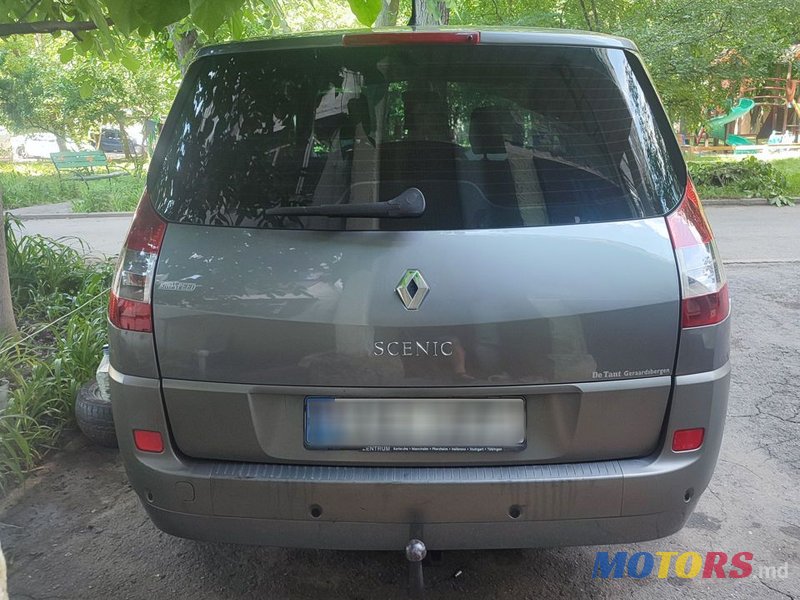 2005' Renault Grand Scenic photo #3