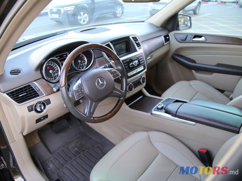 2015' Mercedes-Benz M Класс photo #6