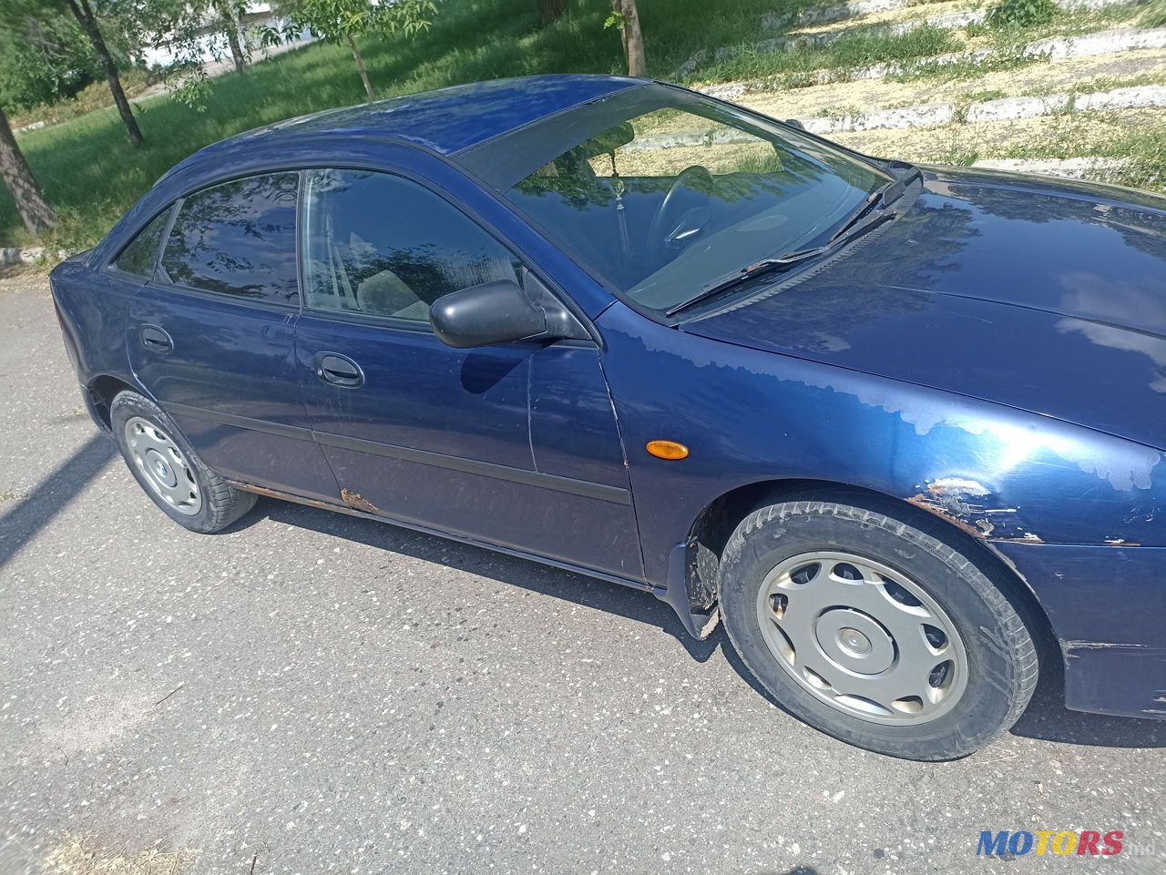 1996' Mazda 323 photo #3