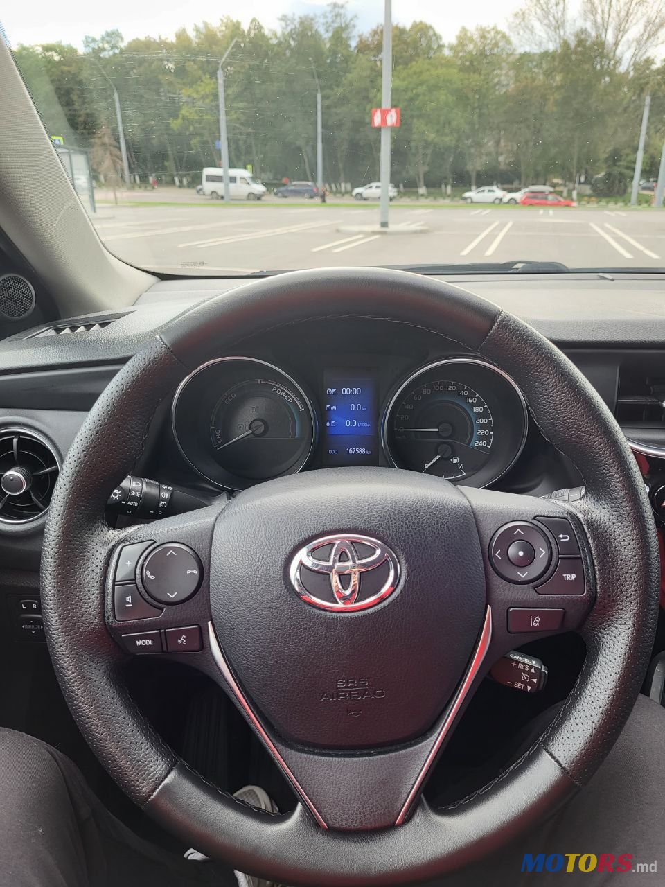 2018' Toyota Auris photo #4