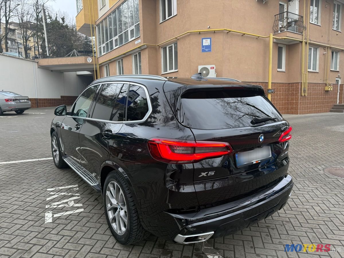 2019' BMW X5 photo #4