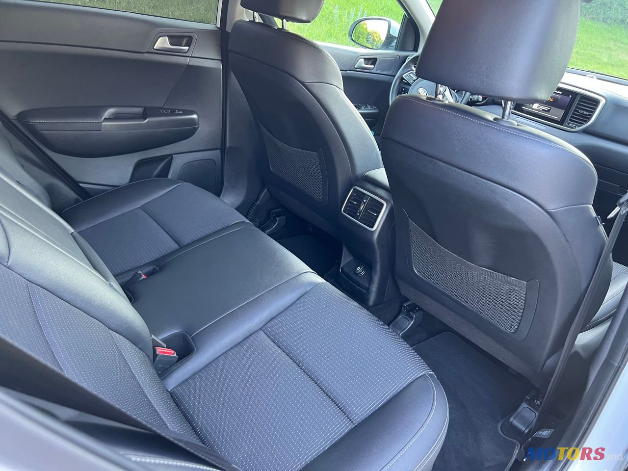 2021' Kia Sportage photo #4