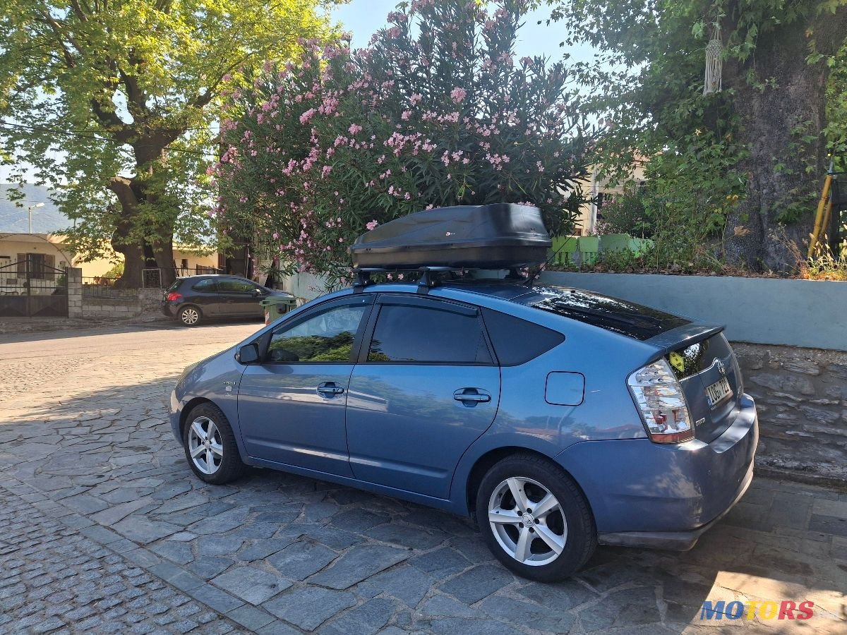 2007' Toyota Prius photo #2