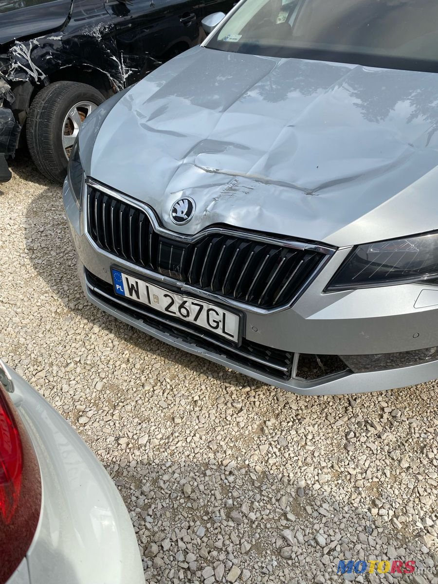 2017' Skoda Superb photo #6