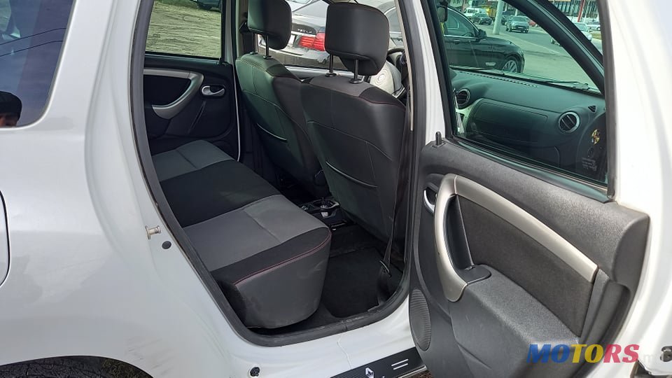 2013' Dacia Duster photo #5