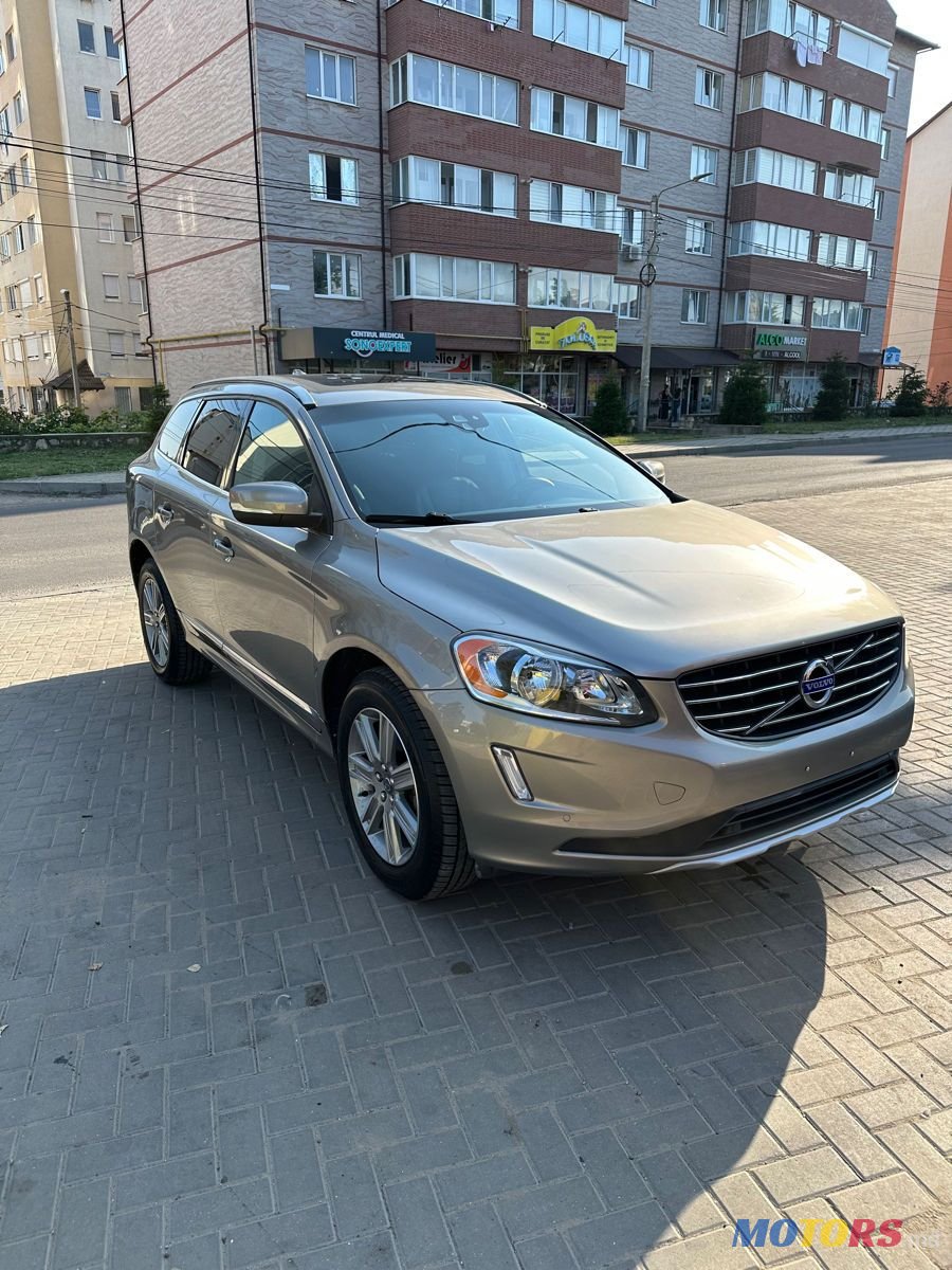 2016' Volvo XC60 photo #1