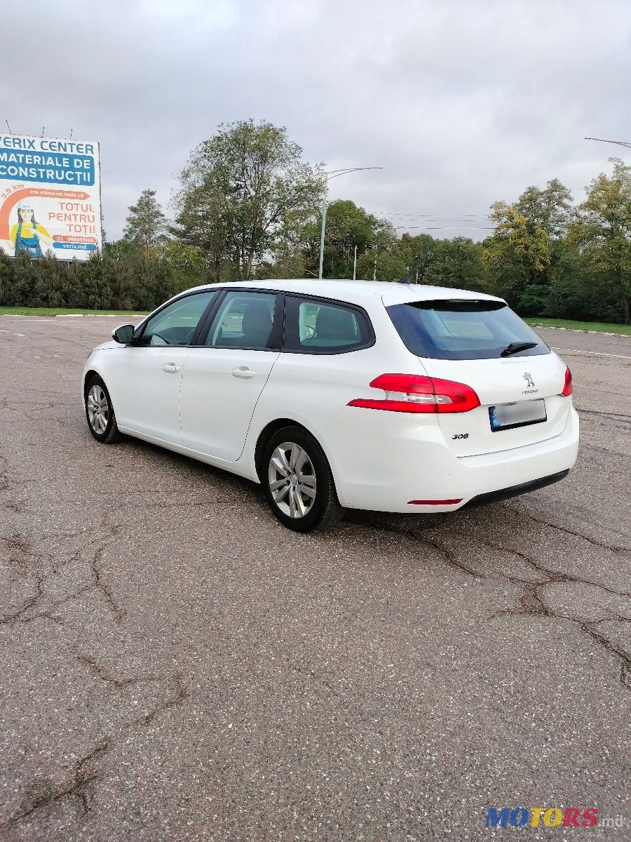 2018' Peugeot 308 photo #2