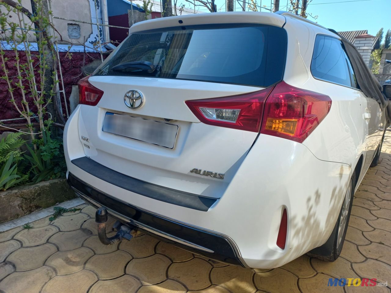 2013' Toyota Auris photo #5