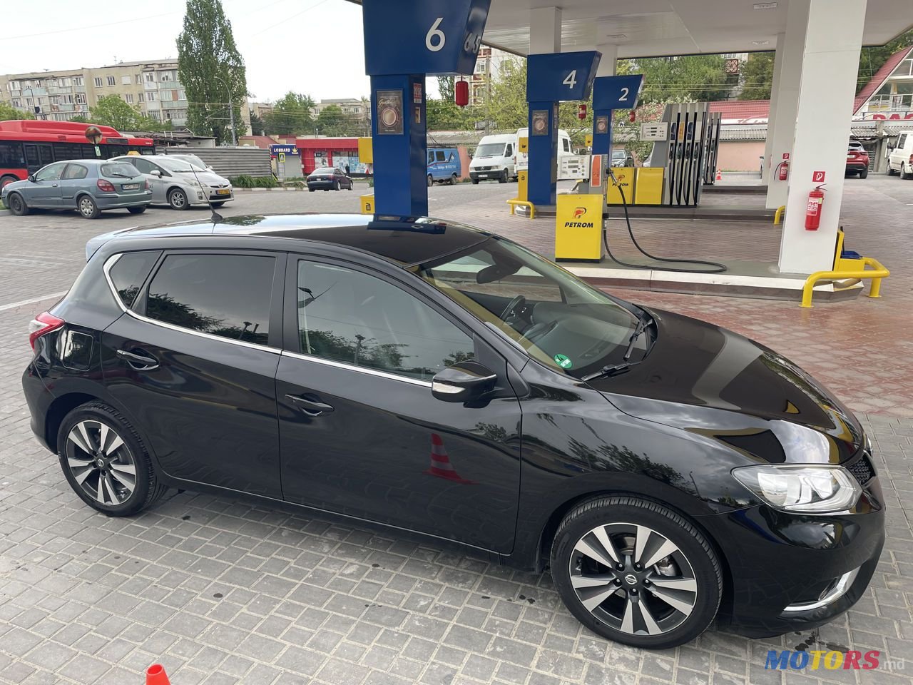 2016' Nissan Pulsar photo #3