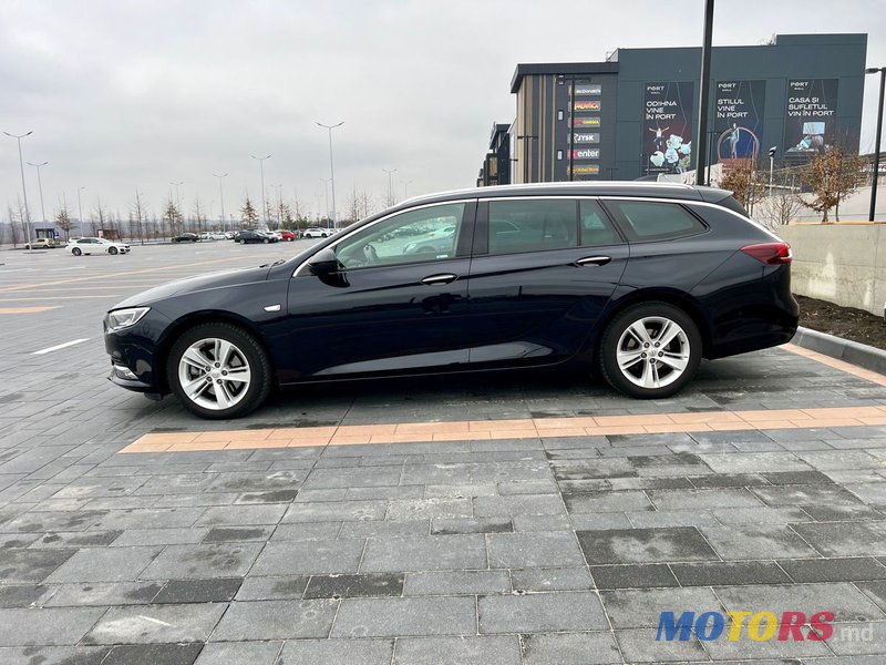 2017' Opel Insignia photo #3