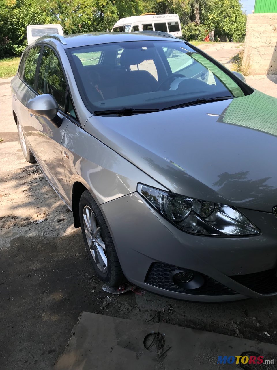 2011' SEAT Ibiza photo #5