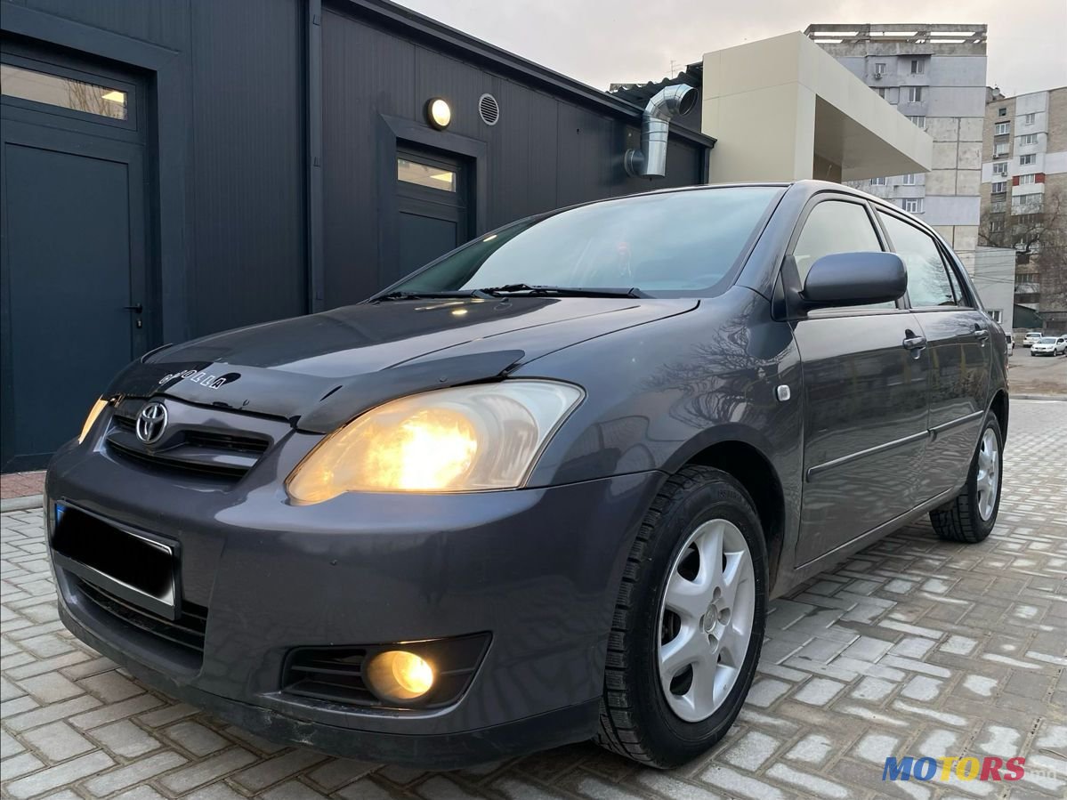 2006' Toyota Corolla photo #3