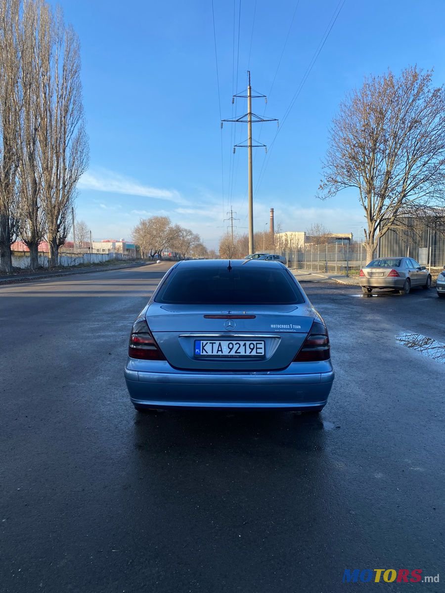 2003' Mercedes-Benz E Класс photo #2