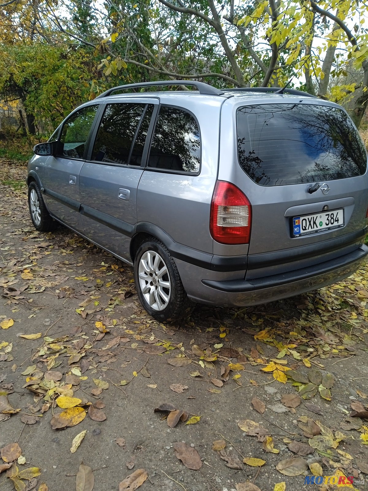 2005' Opel Zafira photo #3