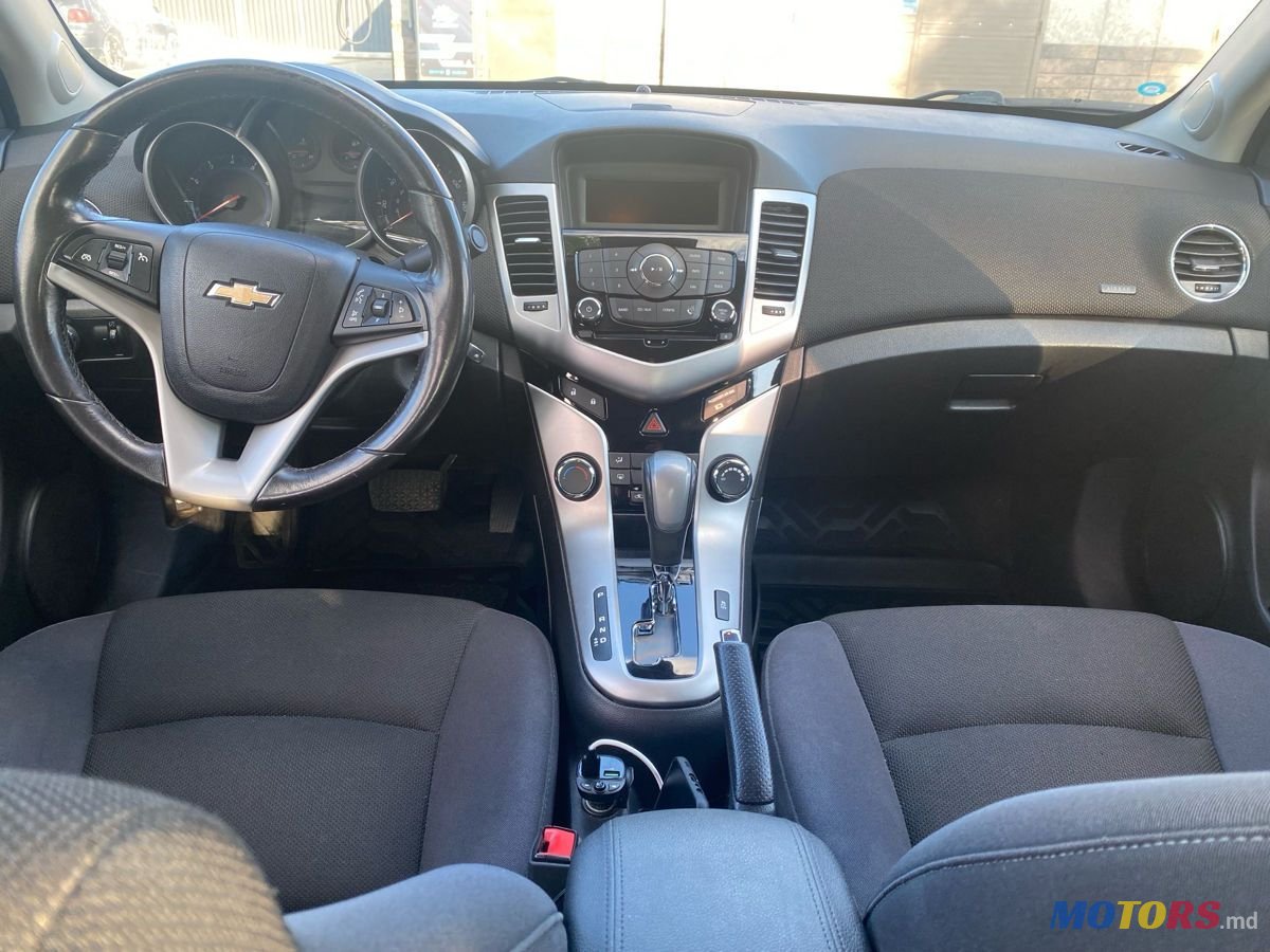 2014' Chevrolet Cruze photo #6