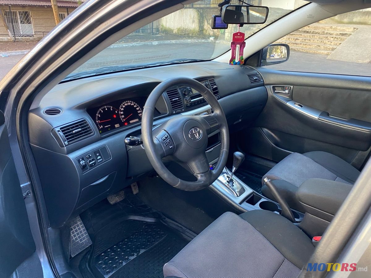 2006' Toyota Corolla photo #4