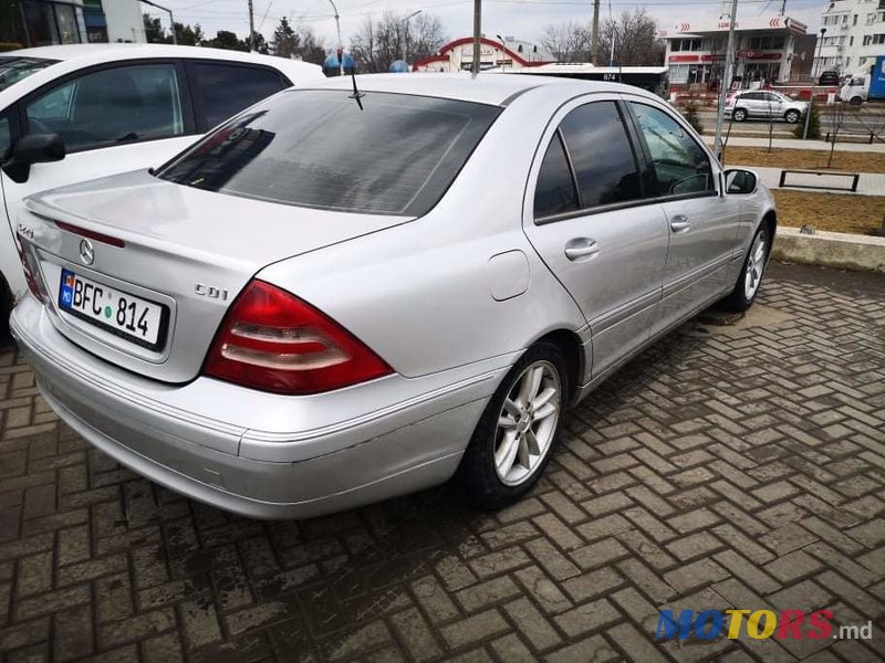 2003' Mercedes-Benz C Класс photo #3