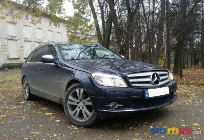 2008' Mercedes-Benz C photo #2