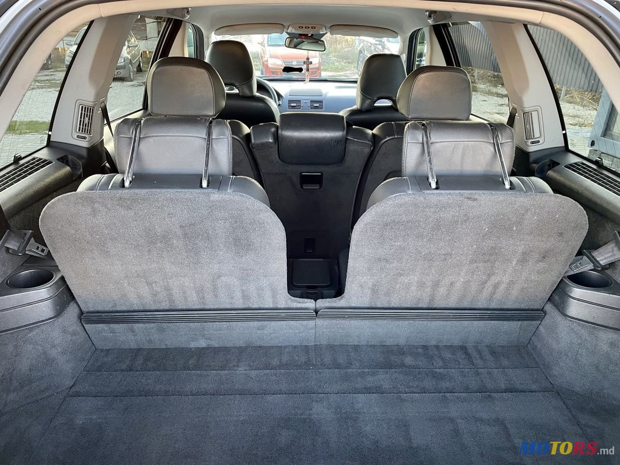 2008' Volvo XC90 photo #6