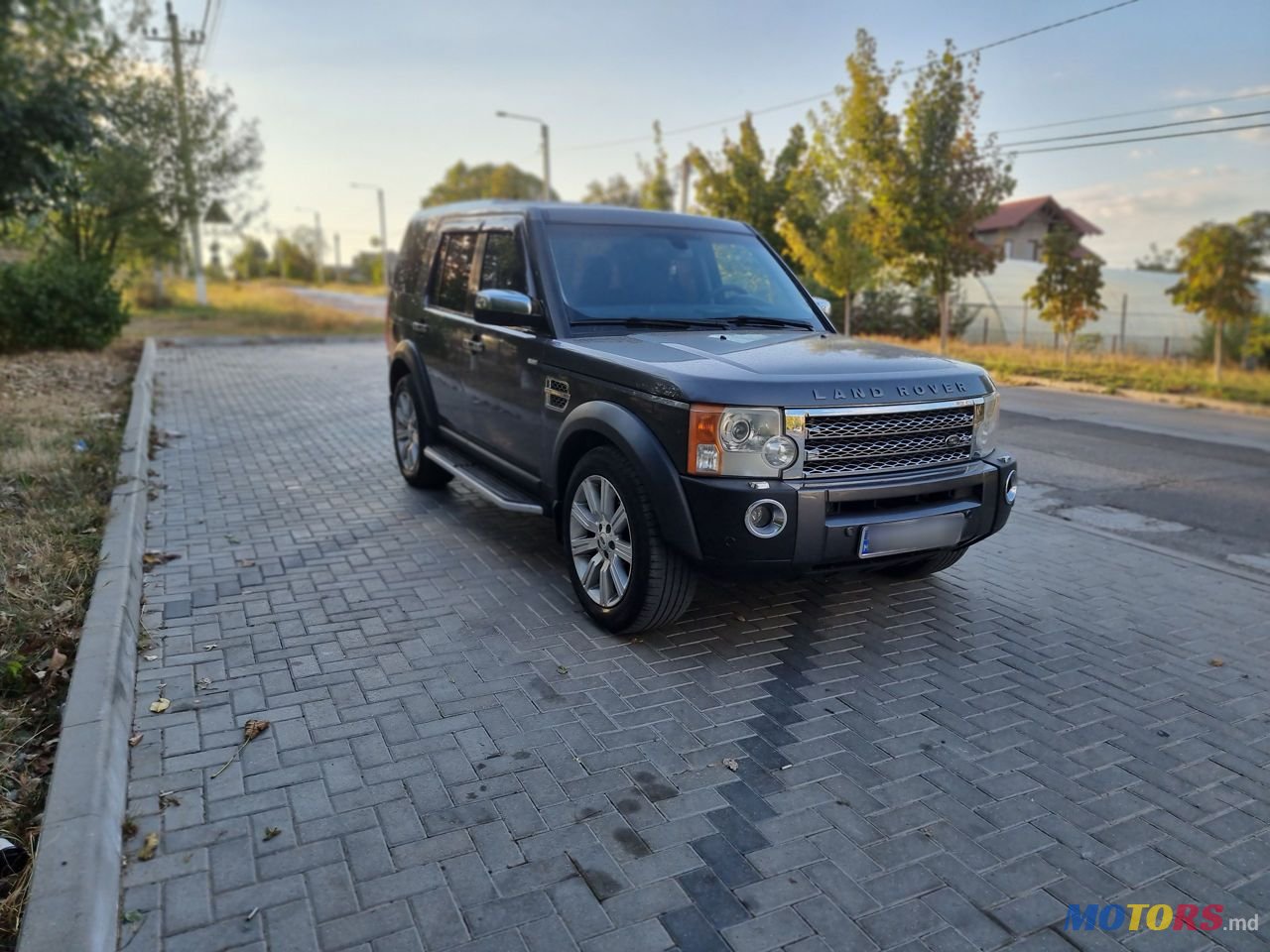 2005' Land Rover Discovery photo #2