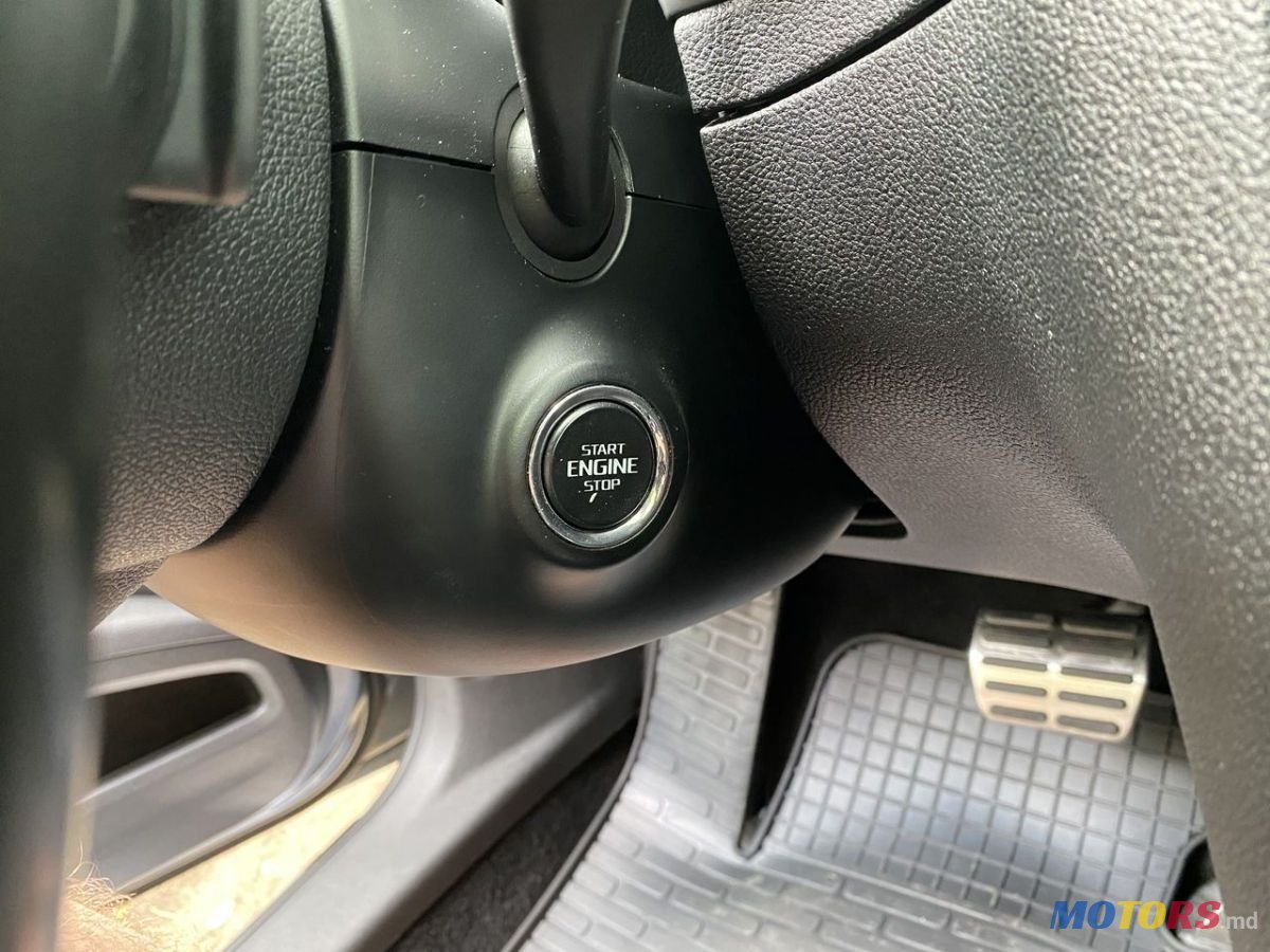 2011' Skoda Superb photo #5