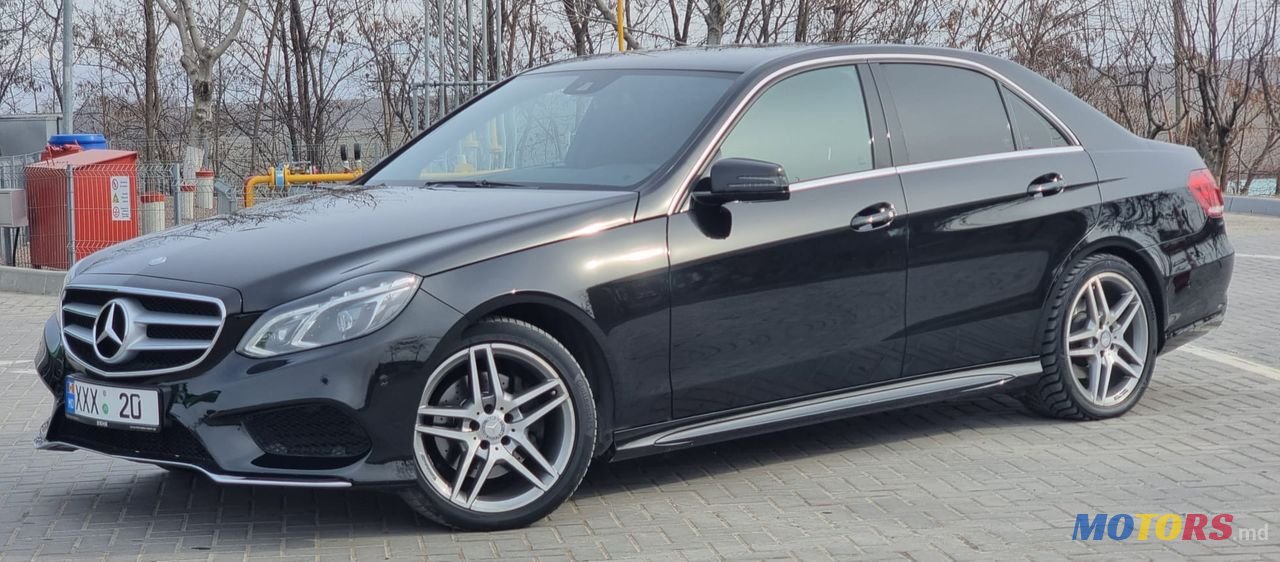 2013' Mercedes-Benz E Класс photo #1