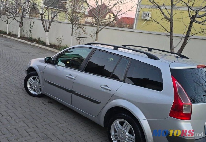 2007' Renault Megane photo #6