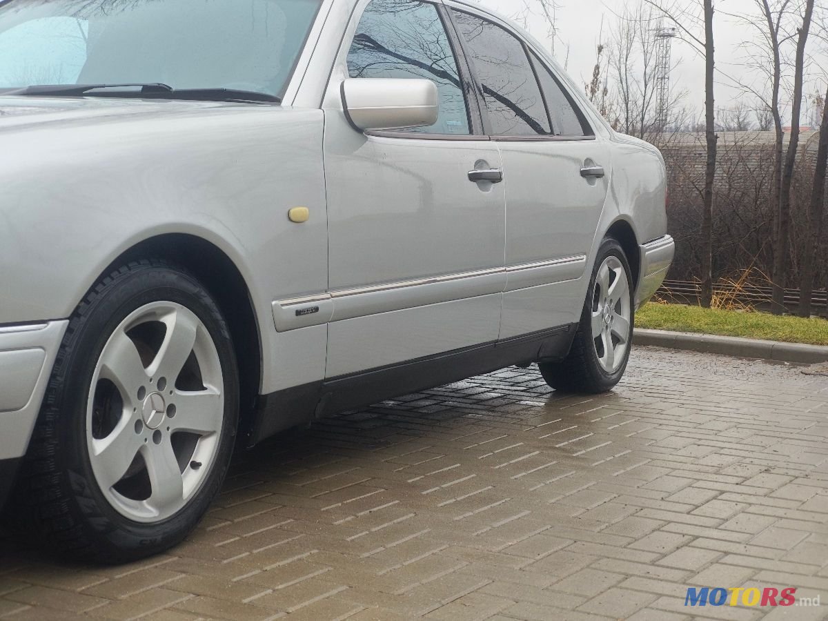 1996' Mercedes-Benz E-Class photo #6