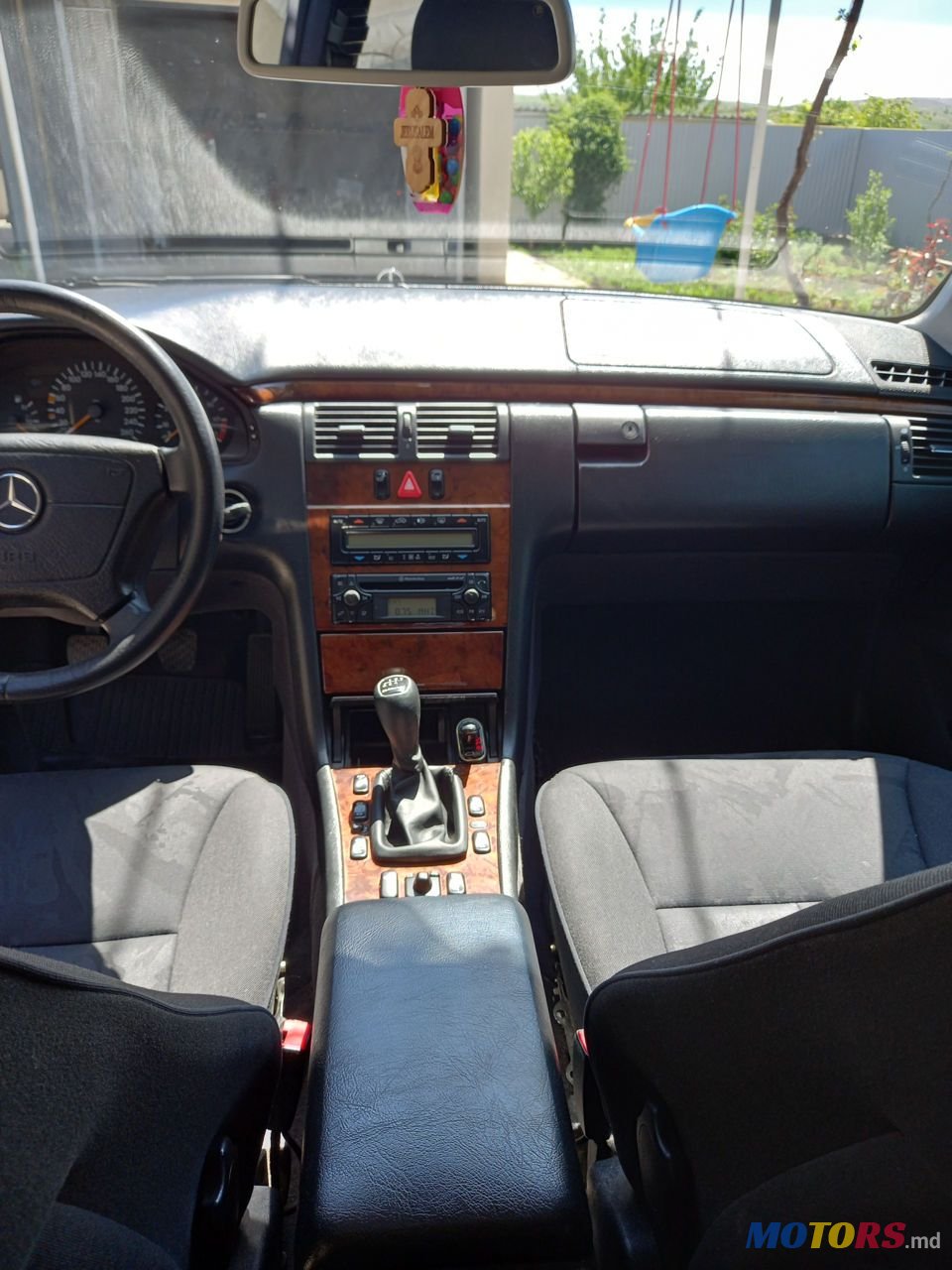 1999' Mercedes-Benz E Класс photo #3