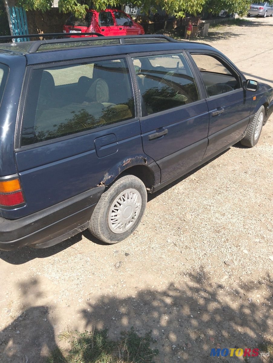 1993' Volkswagen Passat photo #5