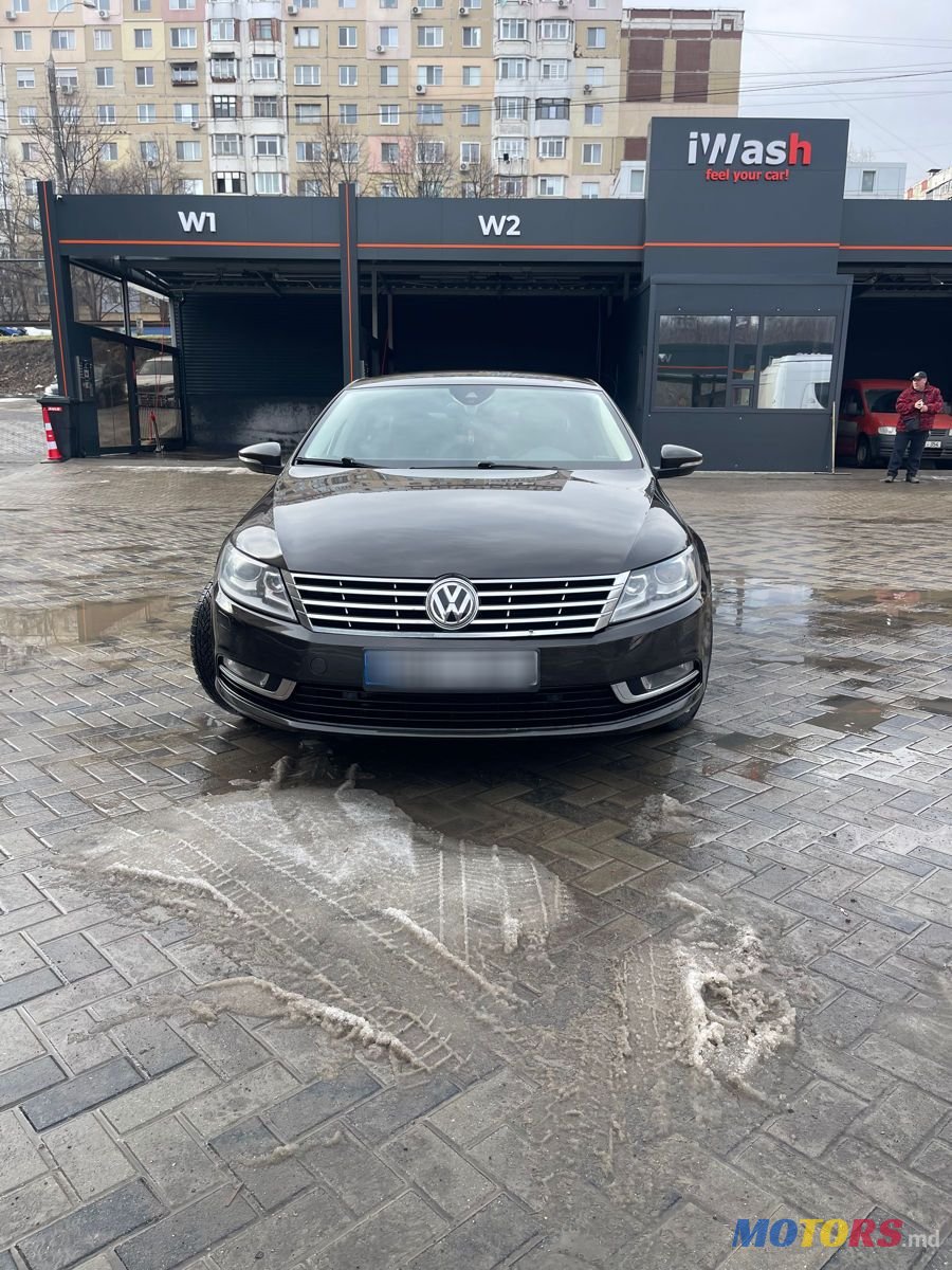 2014' Volkswagen Passat photo #1